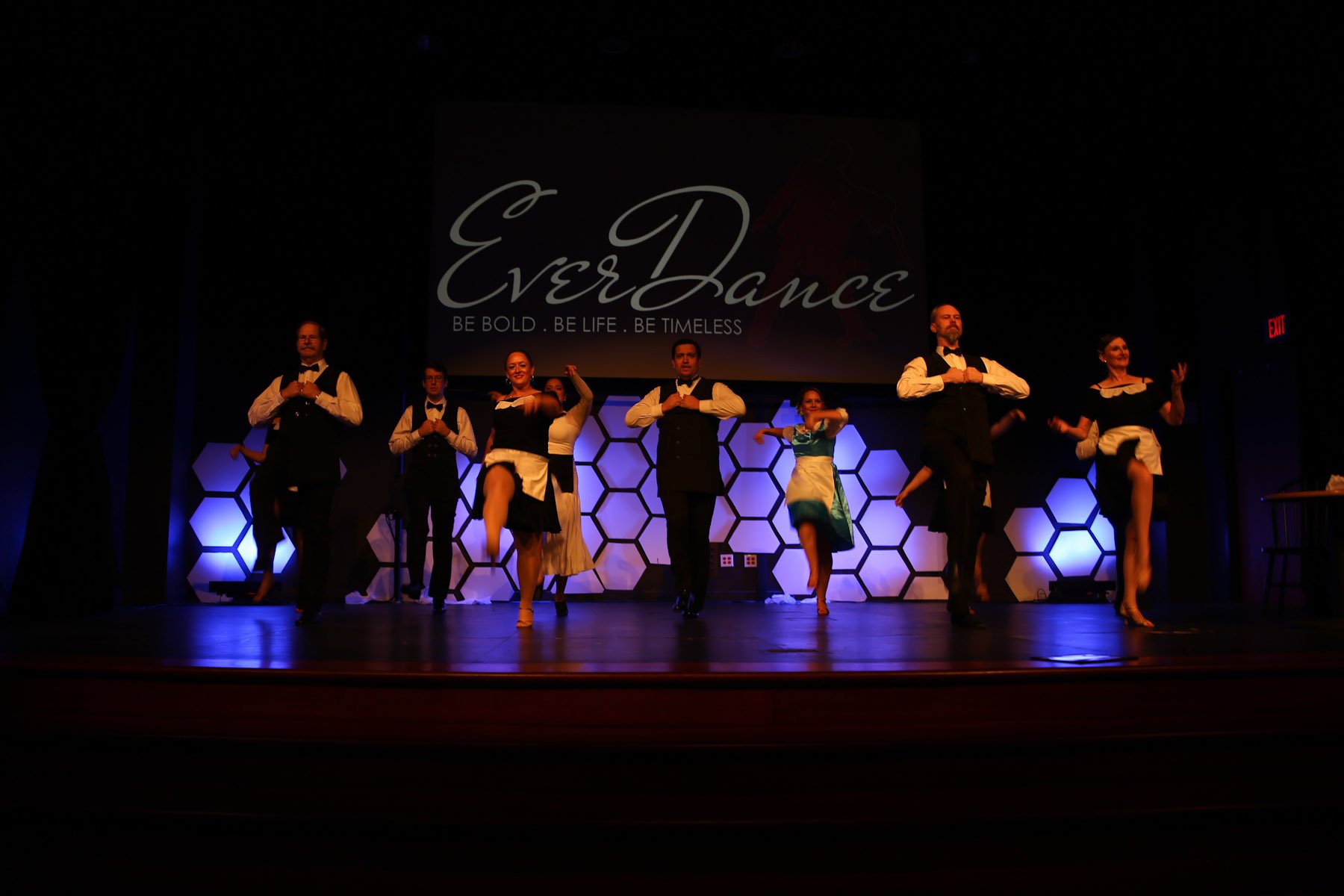 everdance1215170112.jpg