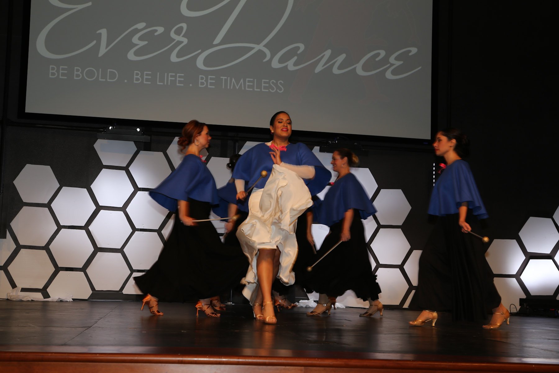 everdance1215170189.jpg