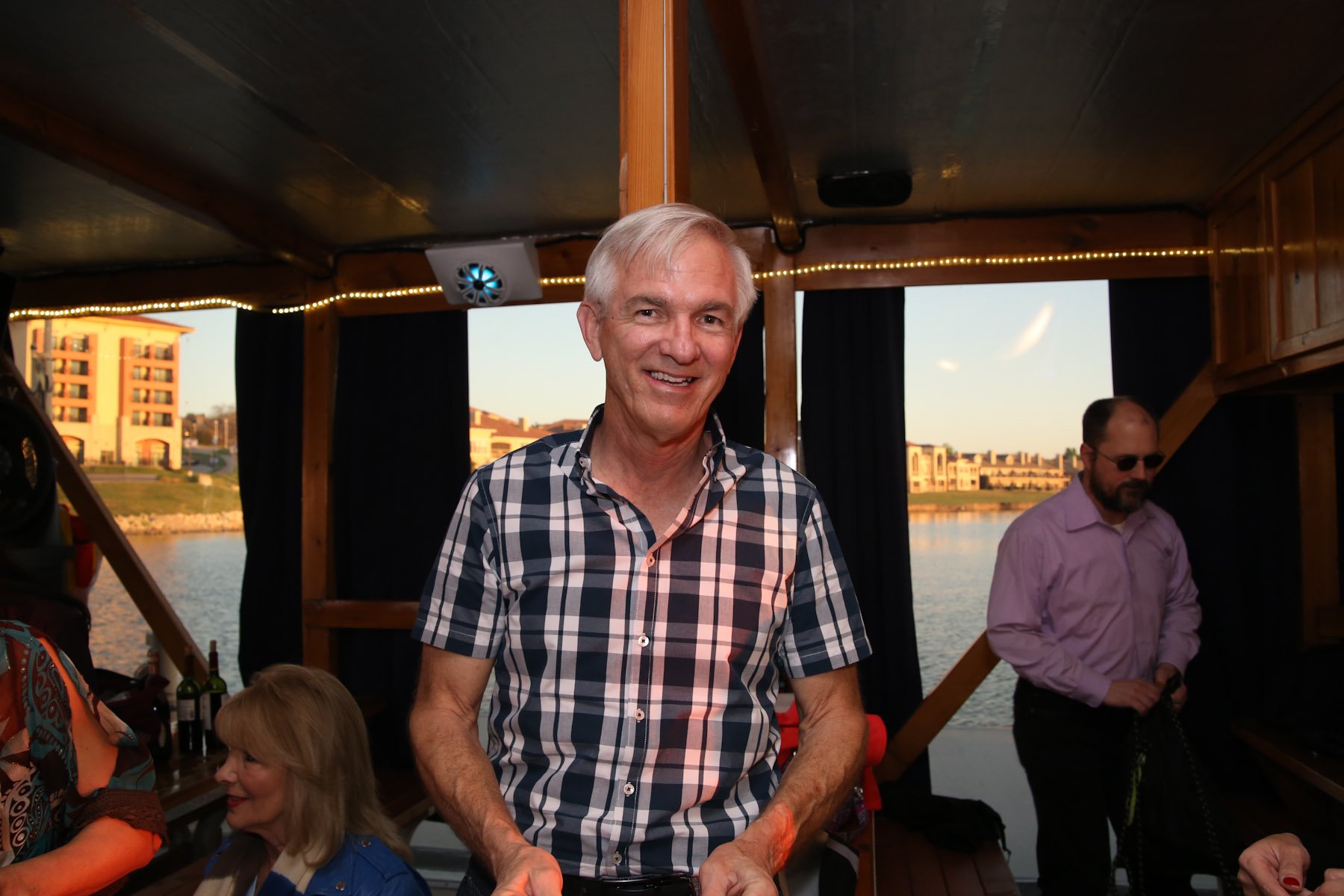 boat0330180010.jpg