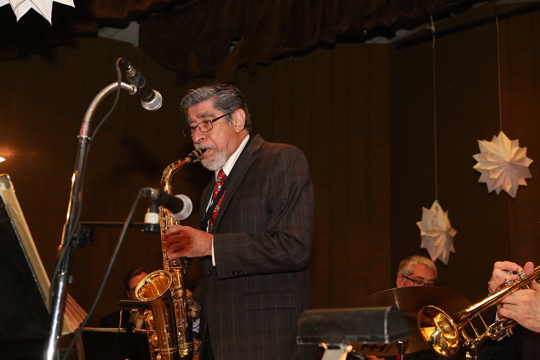 mmdc1216170066.jpg