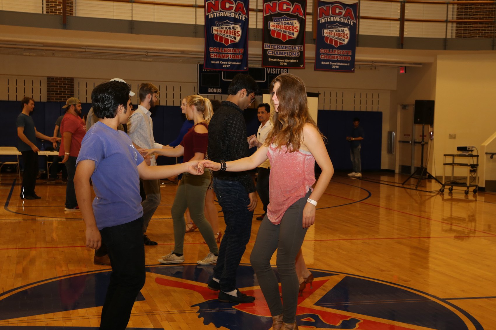 smu1012180078.jpg