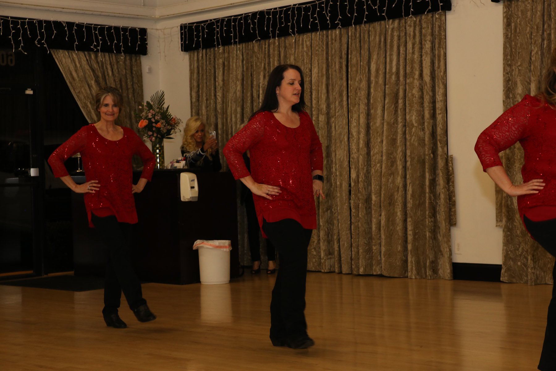 showcase0304180360.jpg
