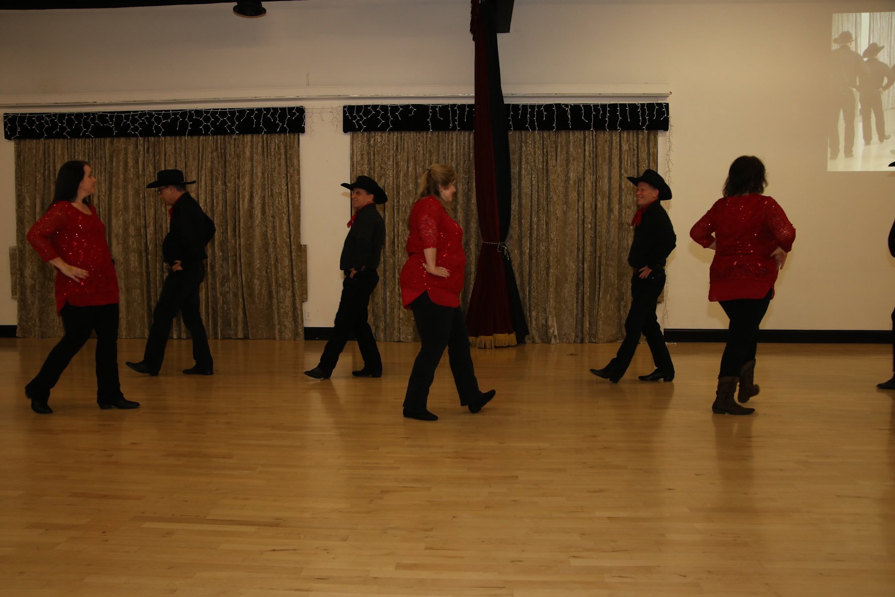 showcase0304180362.jpg