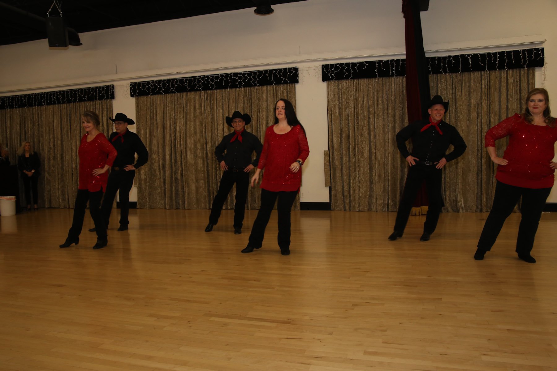 showcase0304180363.jpg