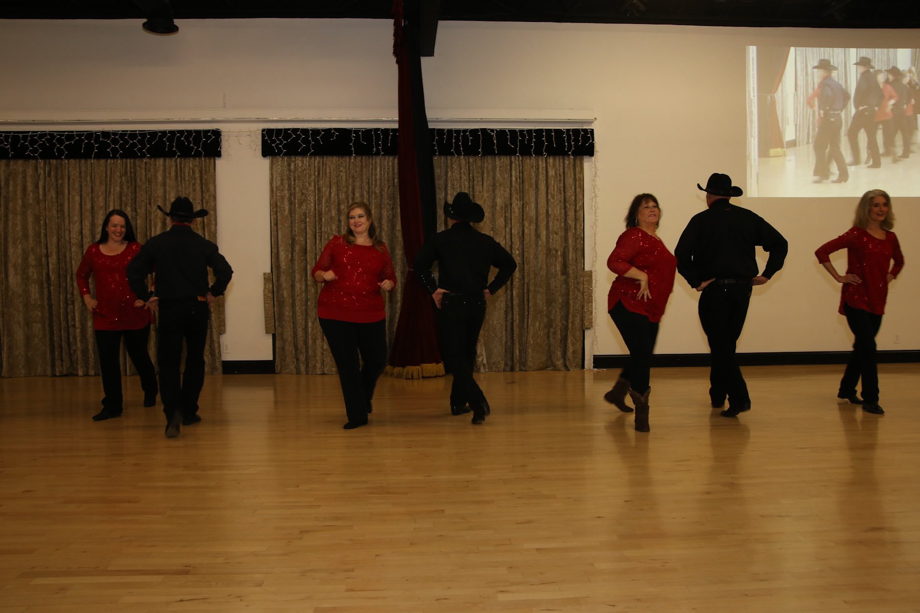 showcase0304180366.jpg