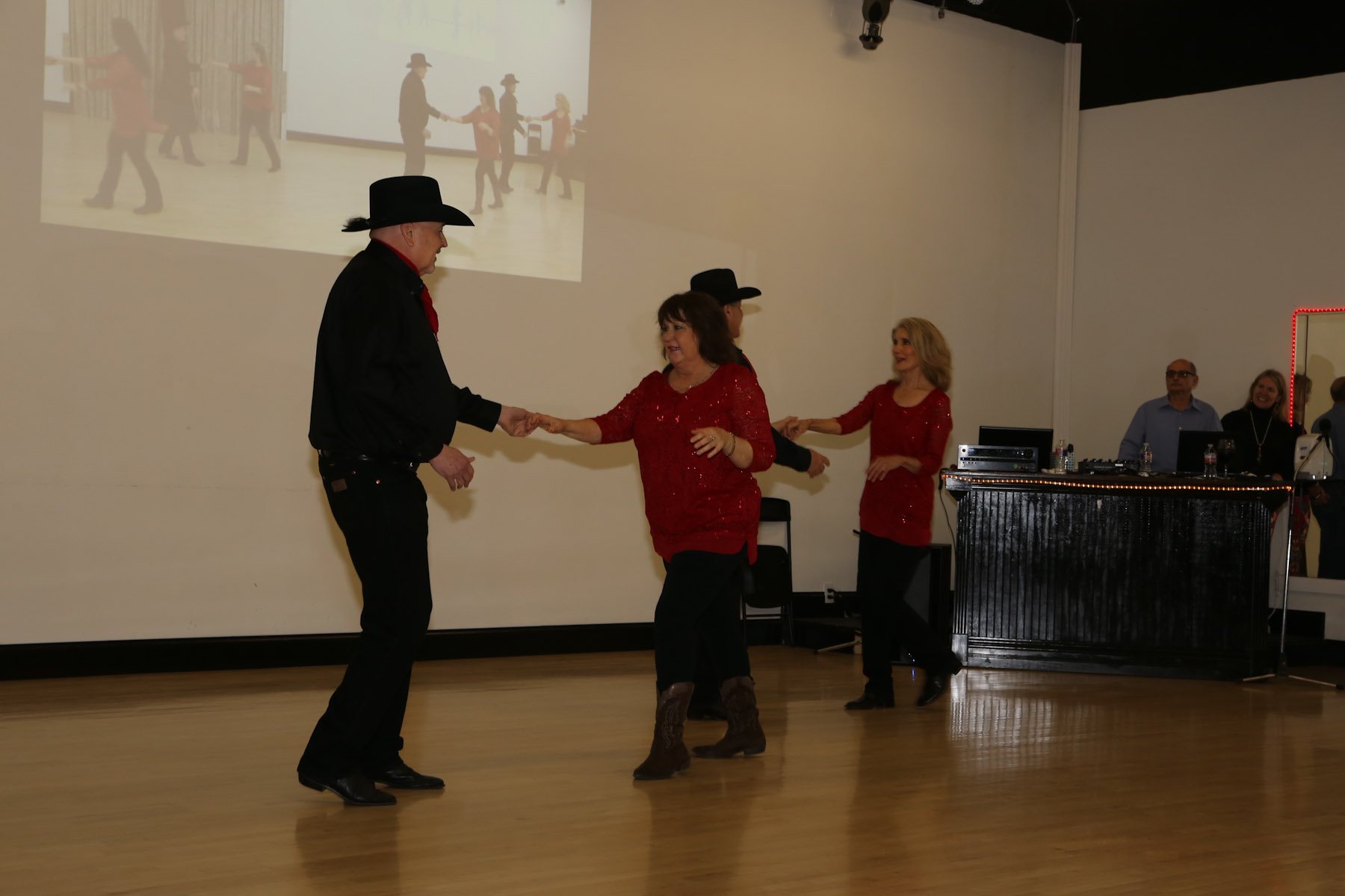 showcase0304180372.jpg