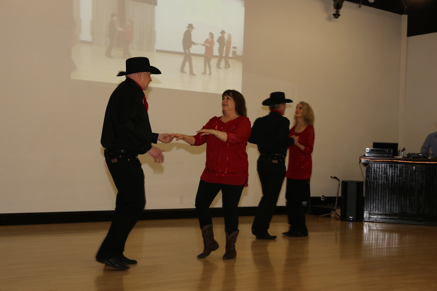 showcase0304180373.jpg