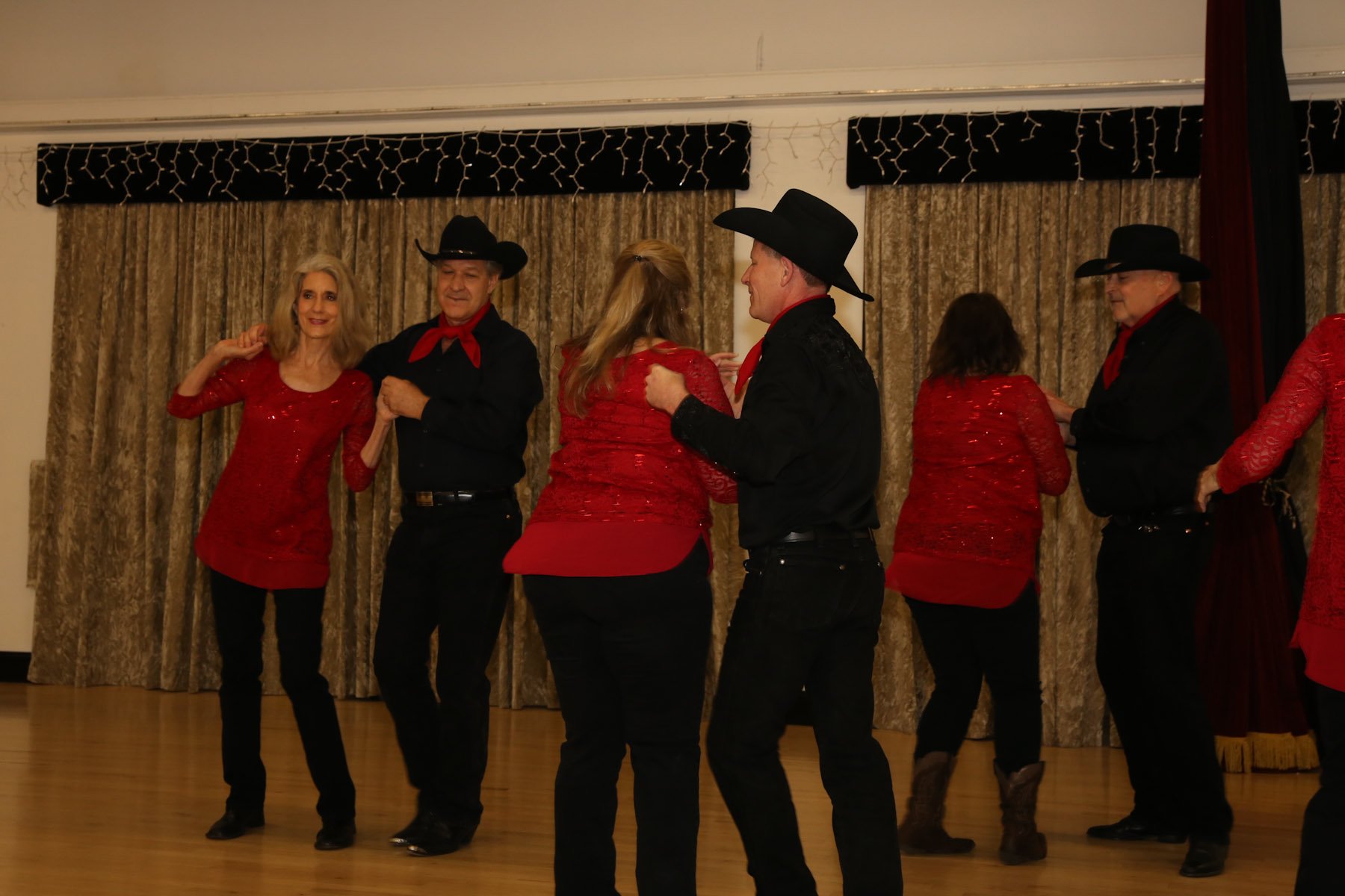 showcase0304180386.jpg