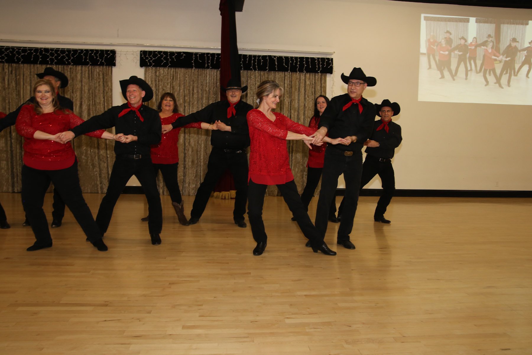 showcase0304180389.jpg