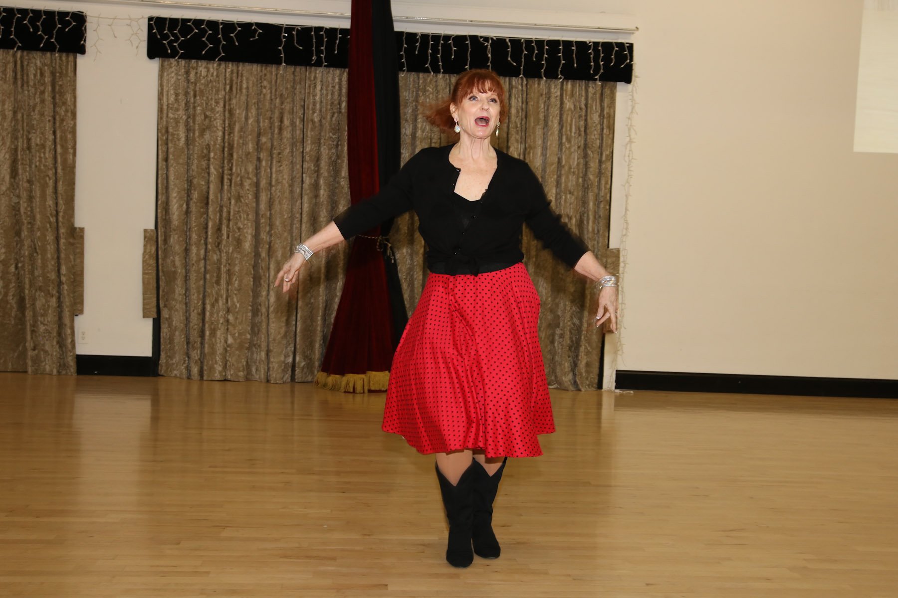 showcase0304180487.jpg