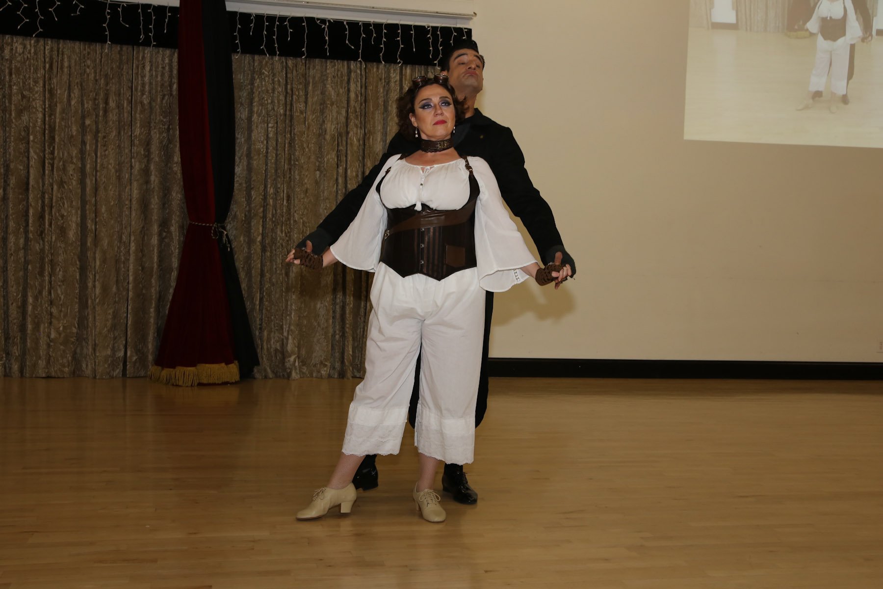 showcase0304180669.jpg