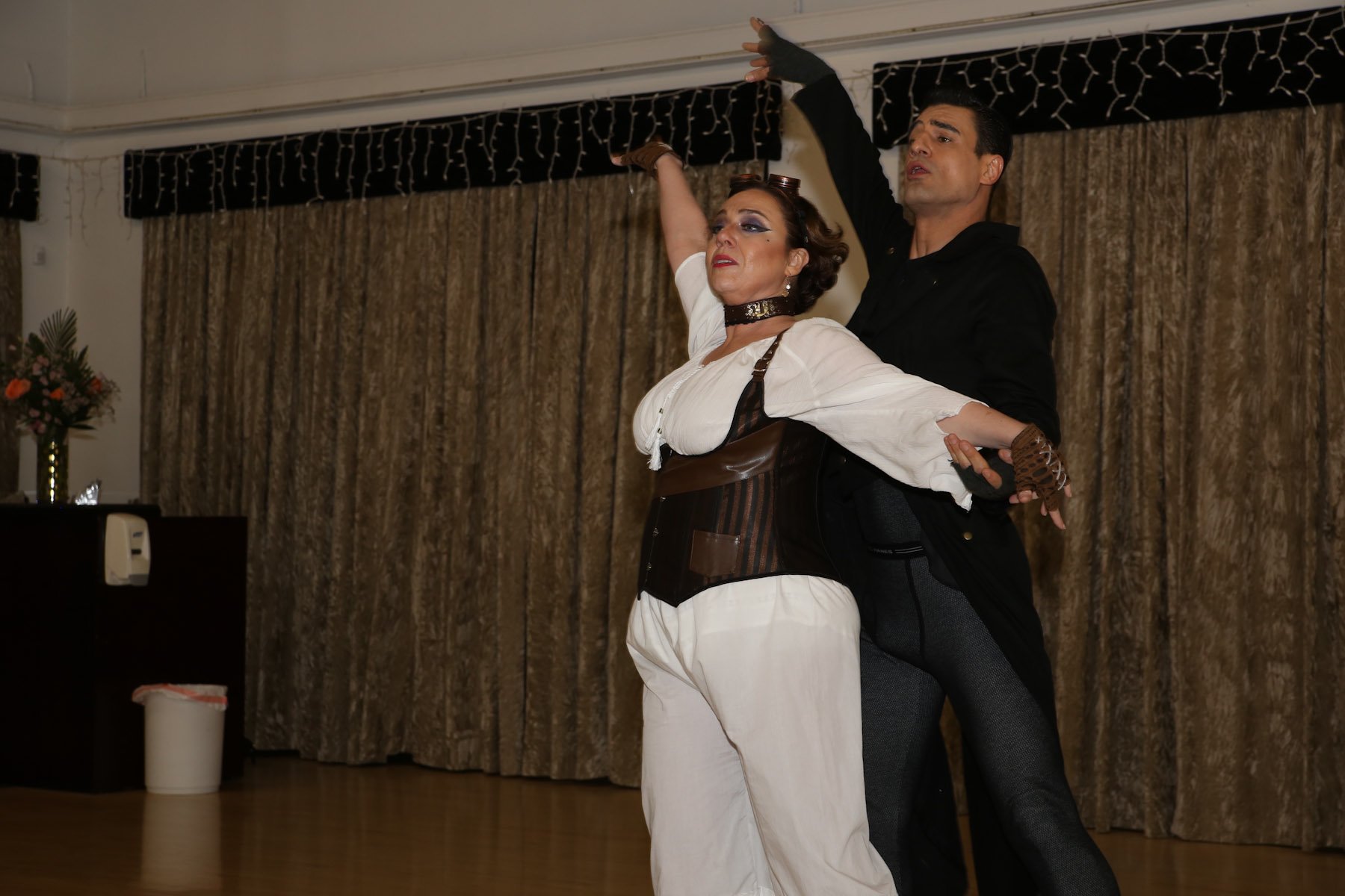 showcase0304180708.jpg