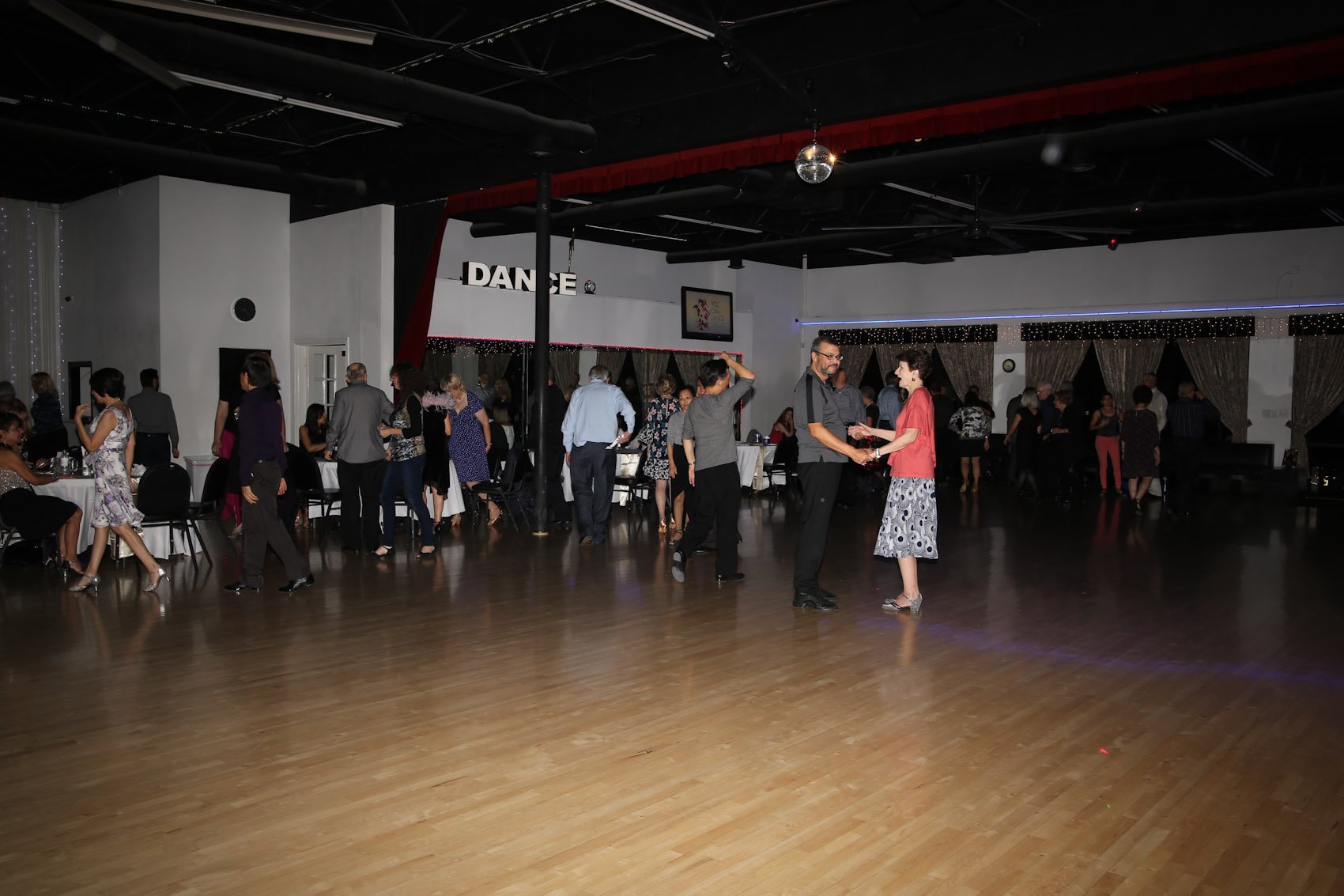 ycdd2s1013180037.jpg