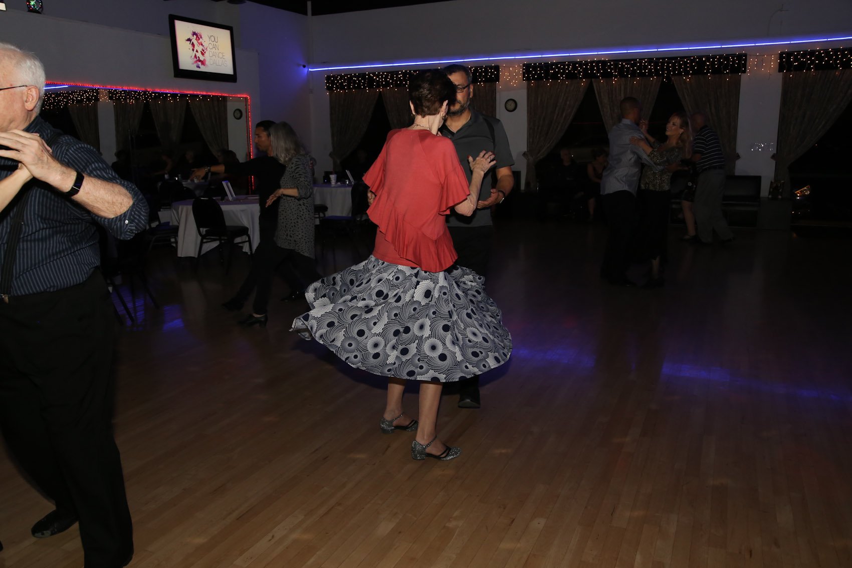 ycdd2s1013180193.jpg